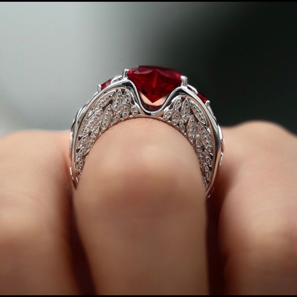 Fashion Sparkly Heart Princess Ring Various Size - Picture 2 of 4